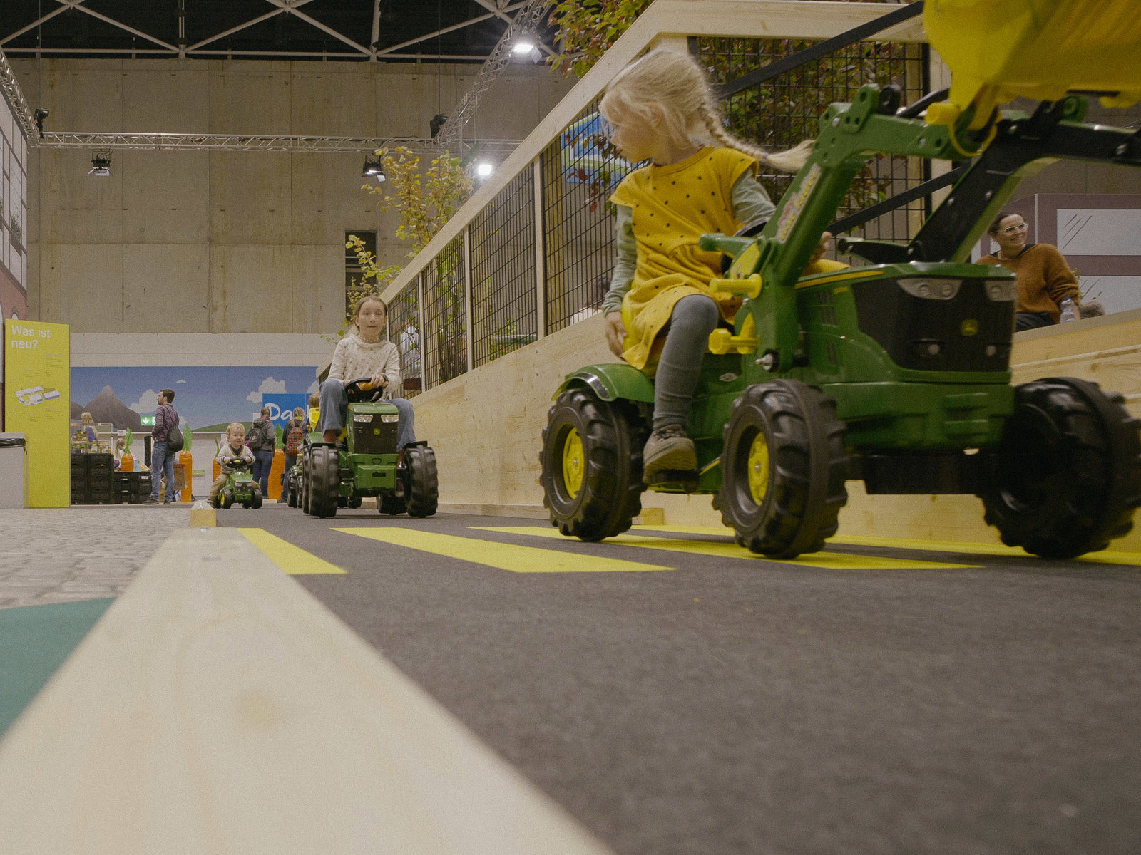 Messestand Erlebnis Nahrig – Fahrzeugpark