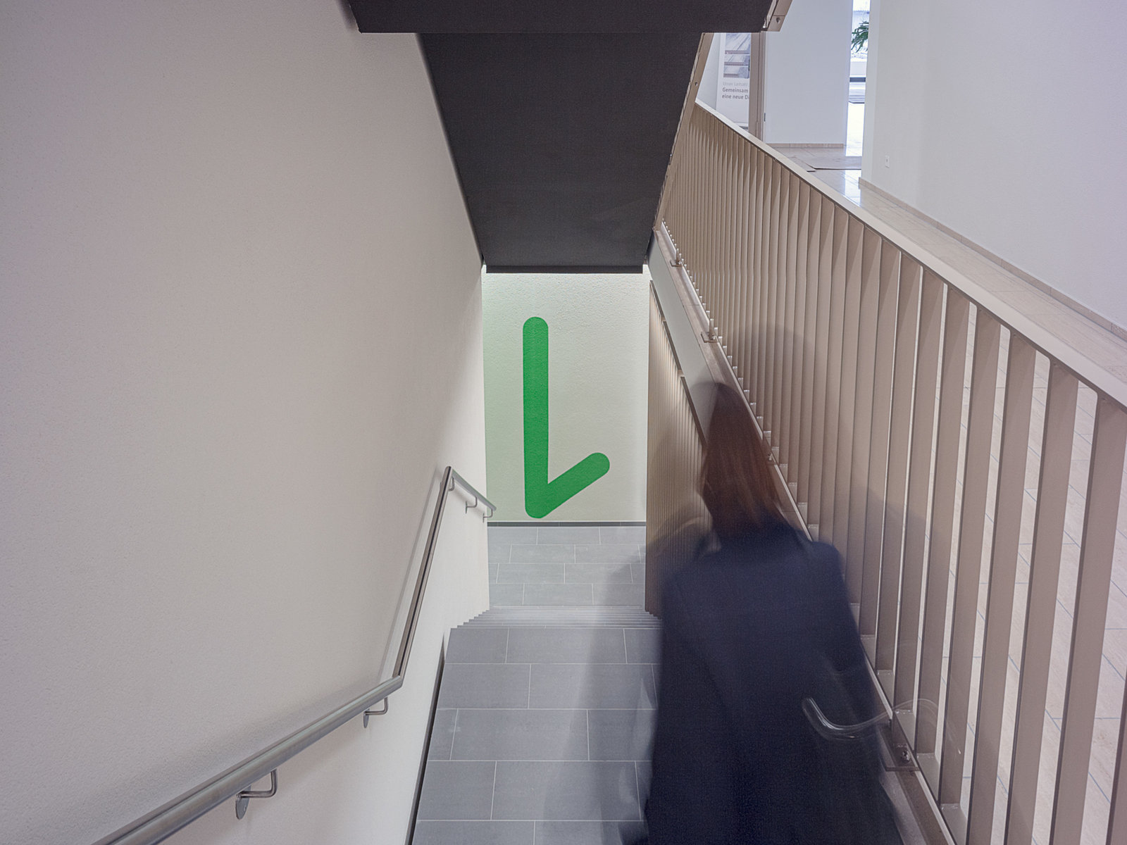 Signaletik Kurt Geschäftshaus