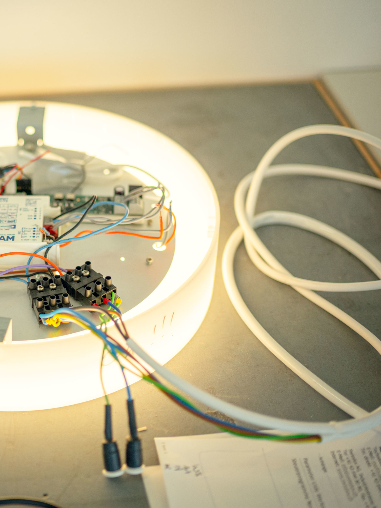 Neuauftritt HSI Elektronik und ASTRA LED