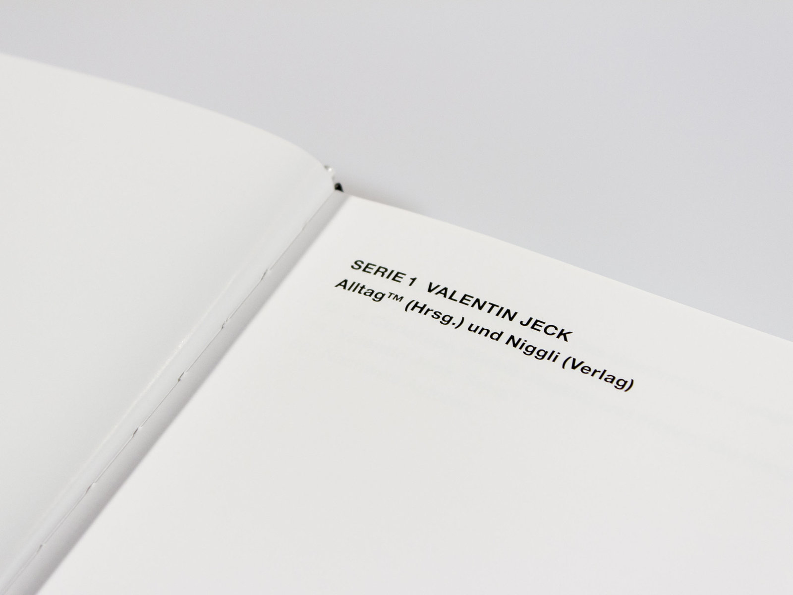 Buchgestaltung «Serie 1» Valentin Jeck