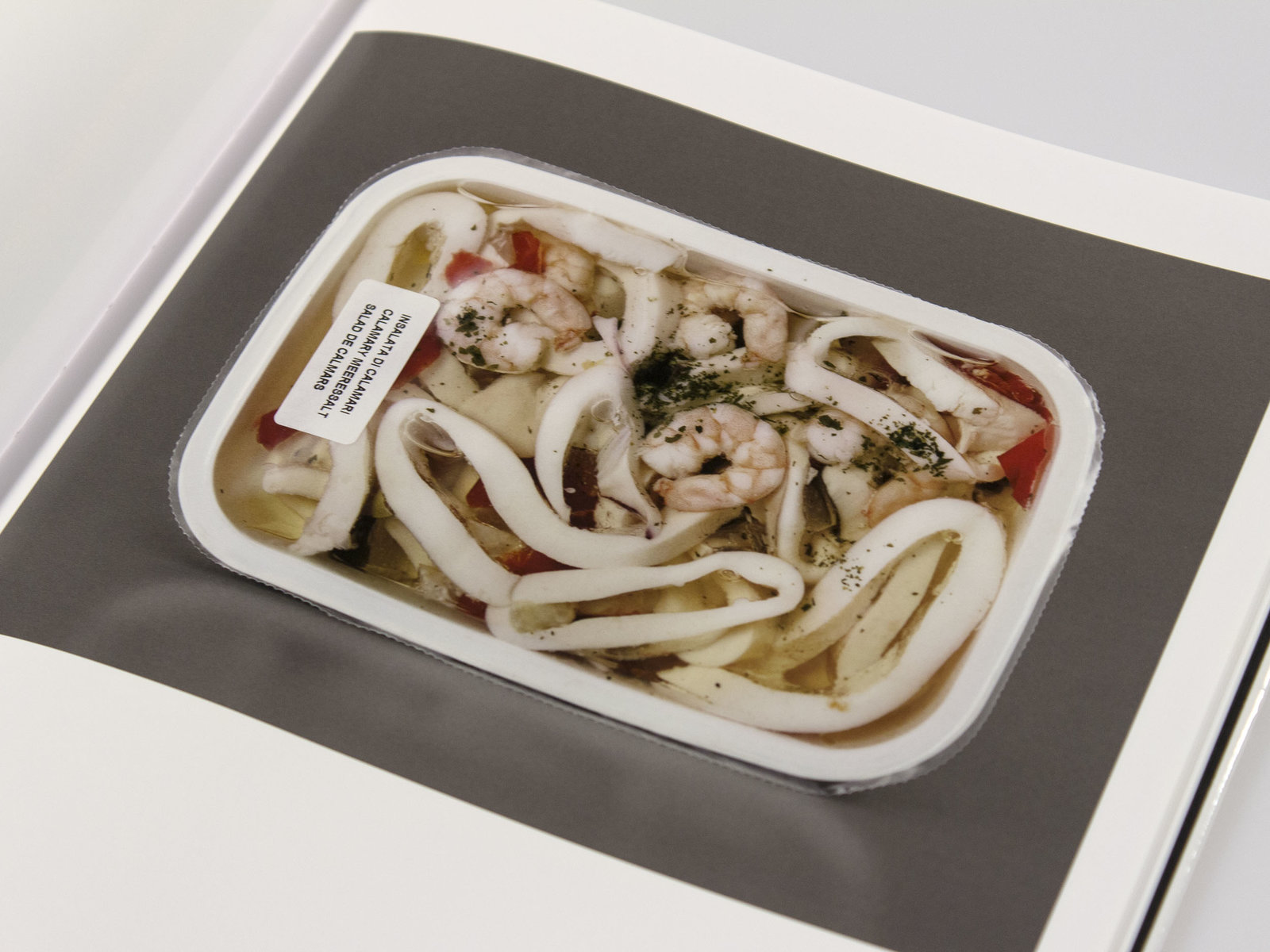 Buchgestaltung «Serie 1» Valentin Jeck